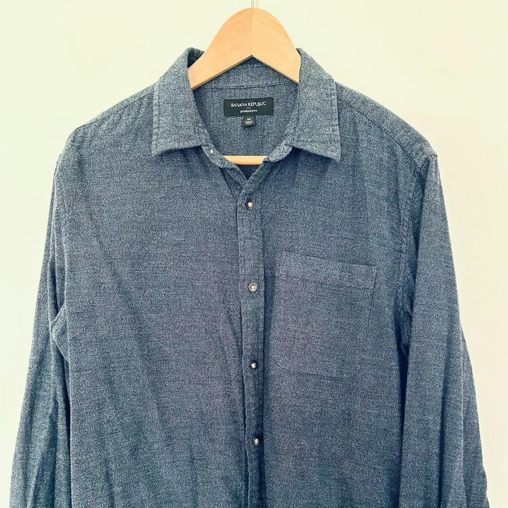 Banana Republic Shirt - Discounted - Rare